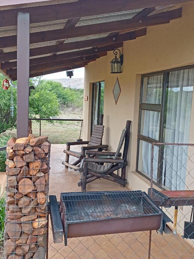 Votadini Country Cottages Магалисбург Екстериор снимка