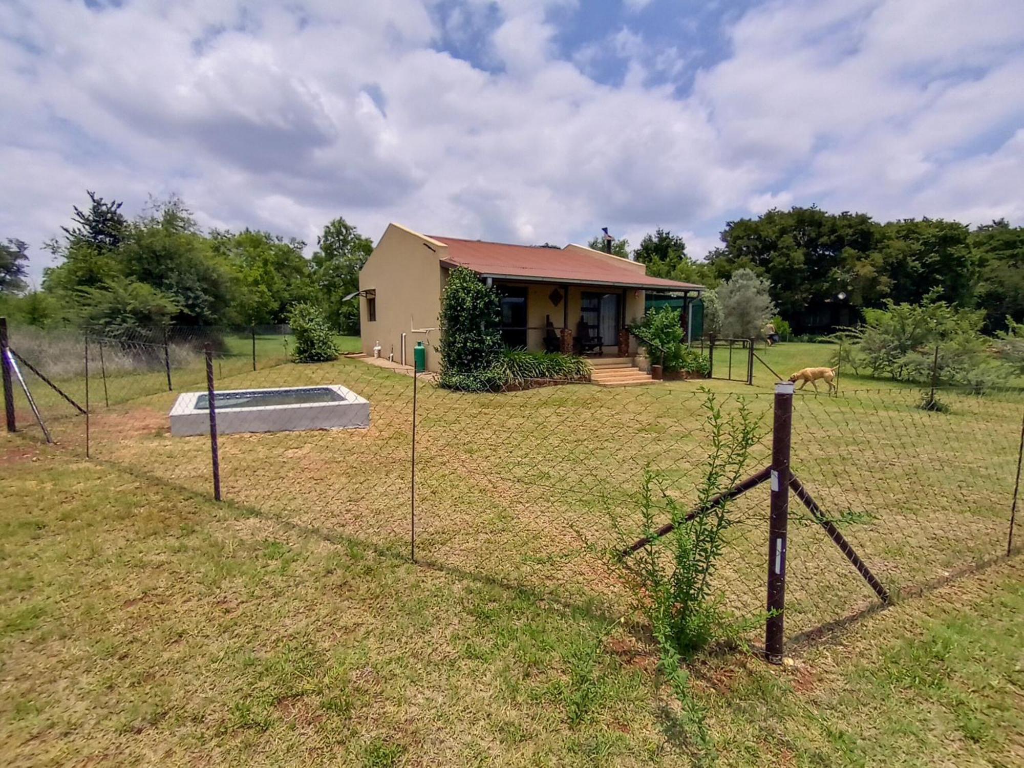 Votadini Country Cottages Магалисбург Стая снимка