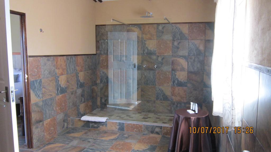 Votadini Country Cottages Магалисбург Екстериор снимка